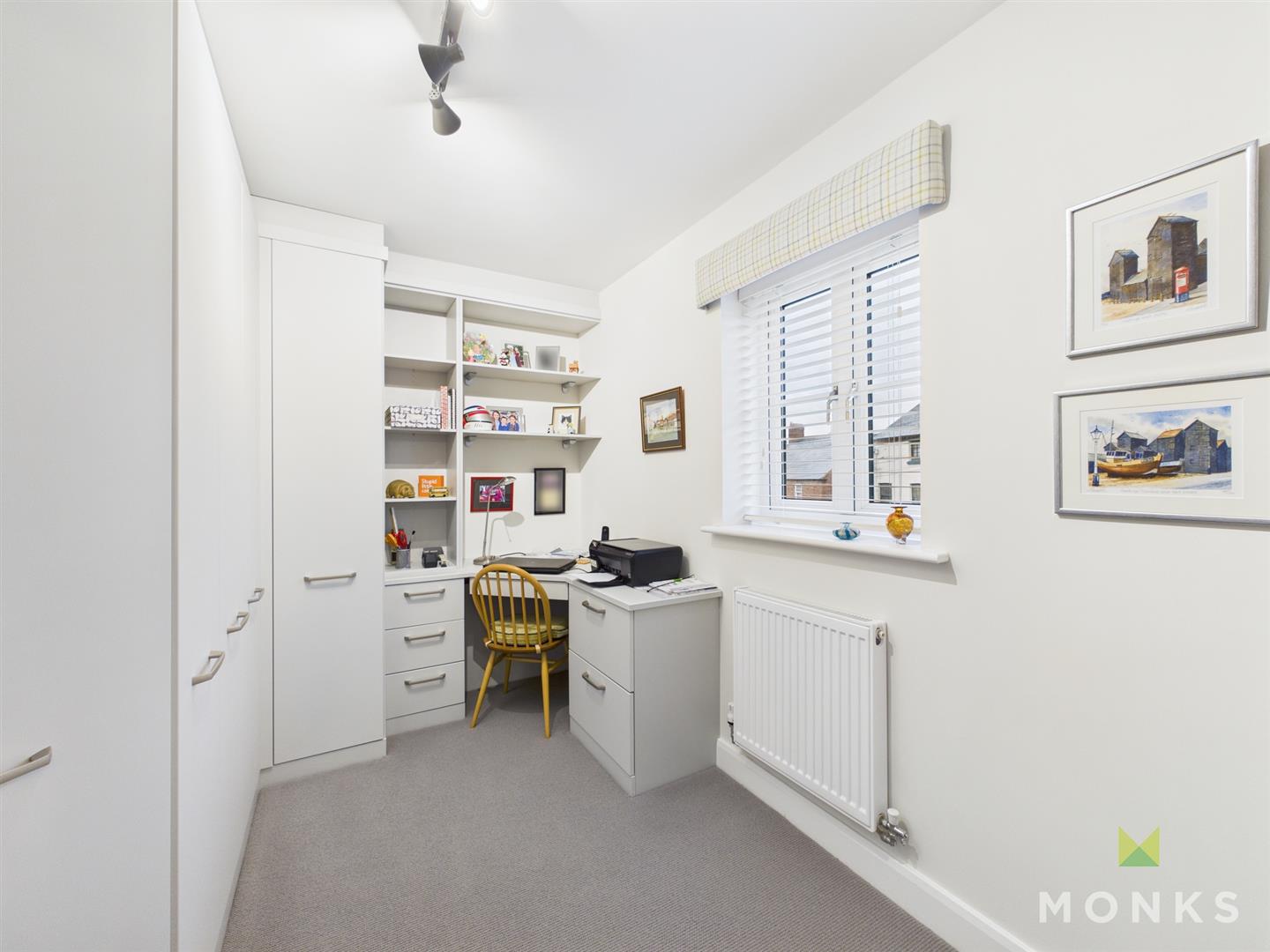 31 Holbache Road, Oswestry, SY11 1RP For Sale